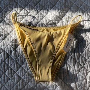 😍 please send an offer!! 😍 Pacsun Bikini Bottoms